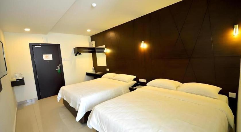 คาเธ่ โฮเต็ล Hotel โกตาคินาบาลู ภายนอก รูปภาพ